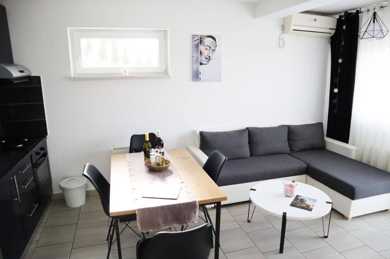 Apartment Sandra Toplice Sveti Martin Свети-Мартин-на-Мору Экстерьер фото