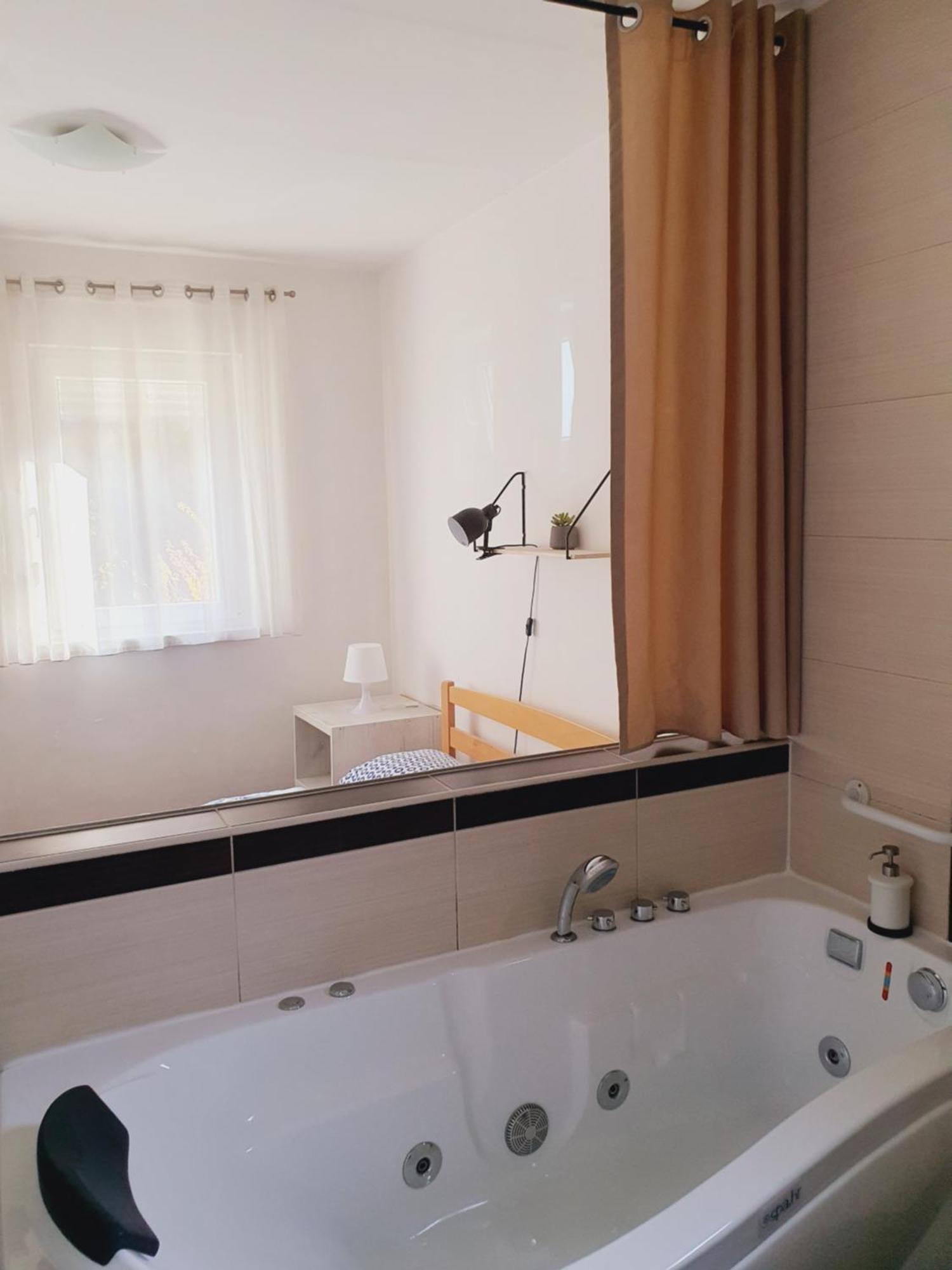 Apartment Sandra Toplice Sveti Martin Свети-Мартин-на-Мору Экстерьер фото